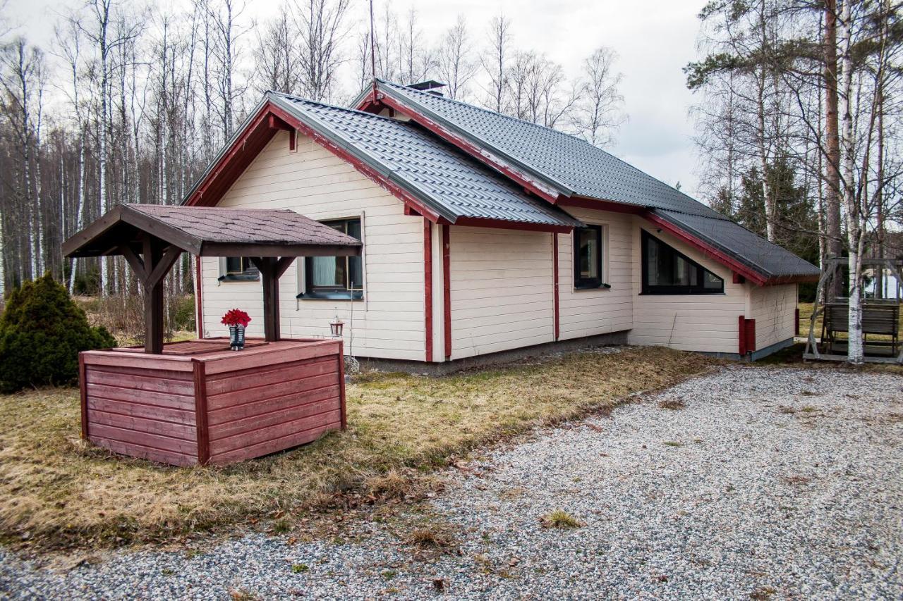 Cottage Kesaeranta Kumia Exterior foto